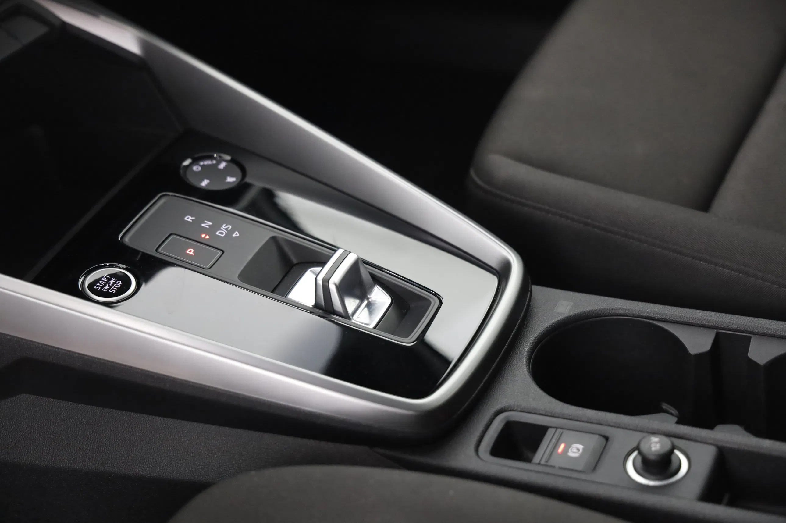 Audi A3 Sportback 30 2.0 TDI advanced | Bild 18 von 21