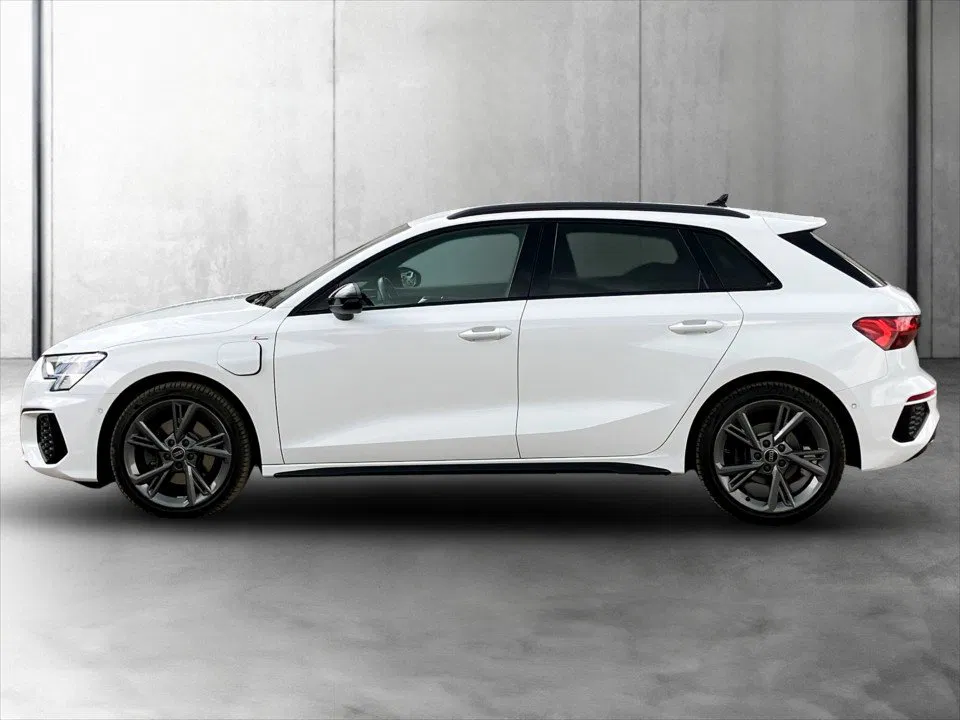 Audi A3 Sportback 40 TFSIe | Bild 3 von 23