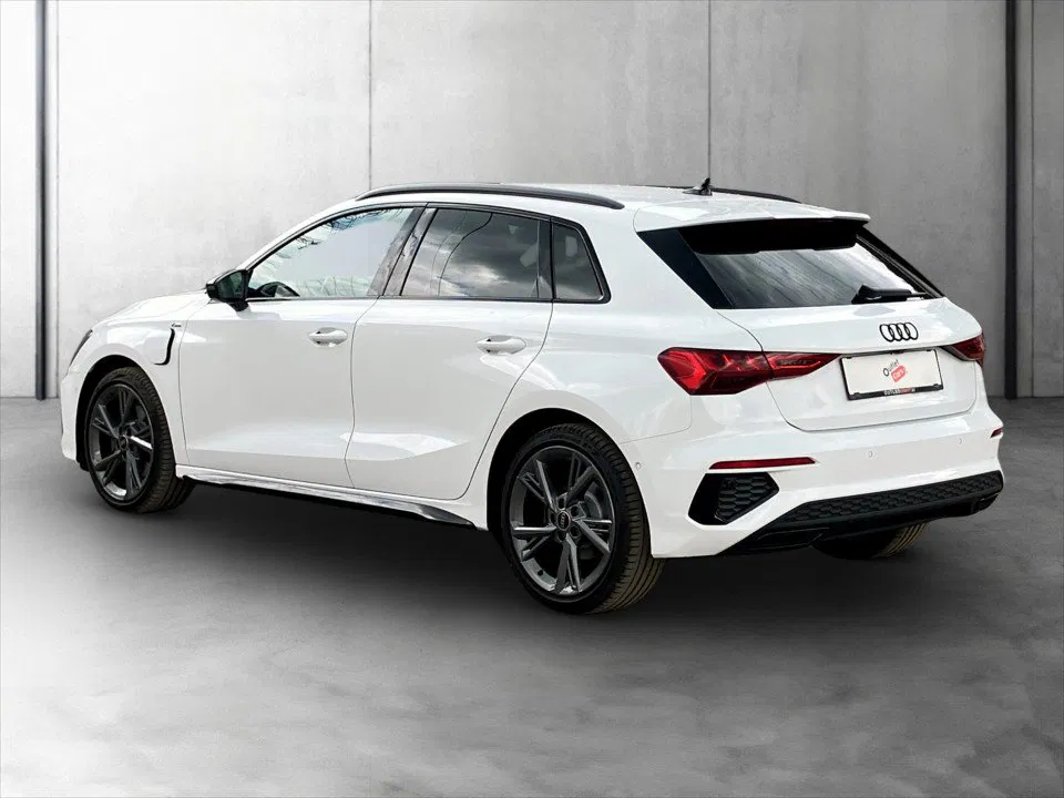 Audi A3 Sportback 40 TFSIe | Bild 4 von 23