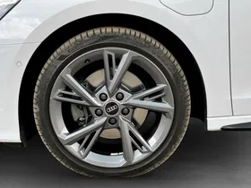 Audi A3 Sportback 40 TFSIe | Thumbnail 6 von 23