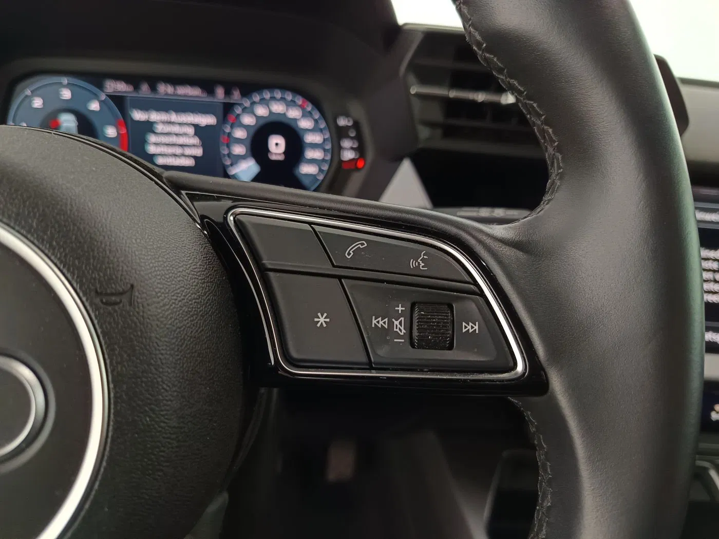 Audi A3 Sportback 30 TDI | Bild 10 von 21