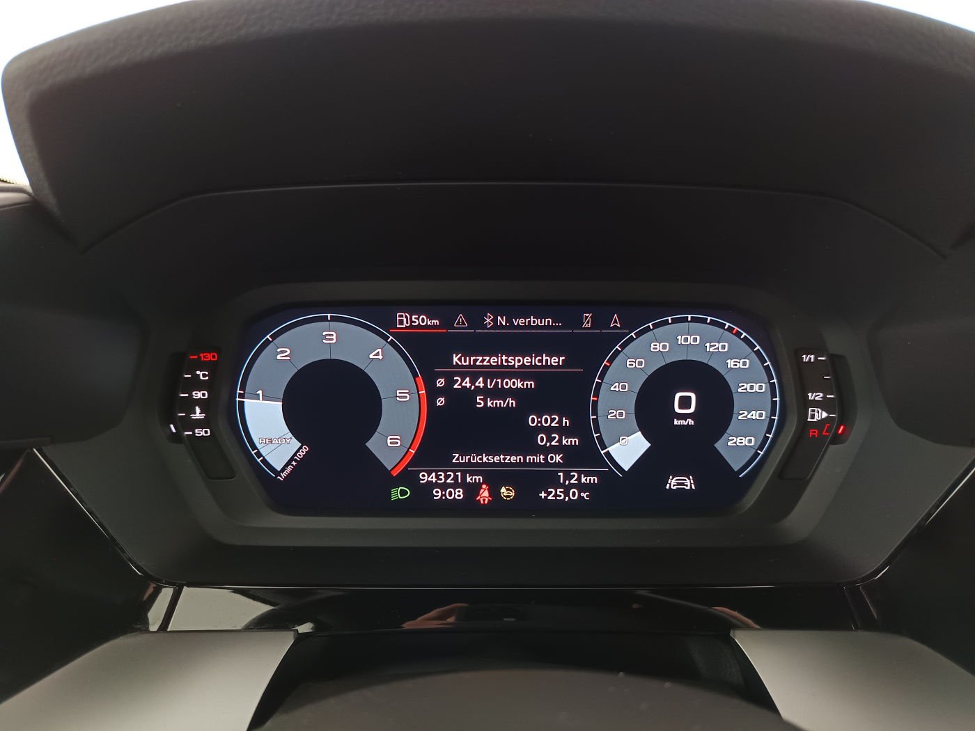 Audi A3 Sportback 30 TDI | Bild 13 von 21