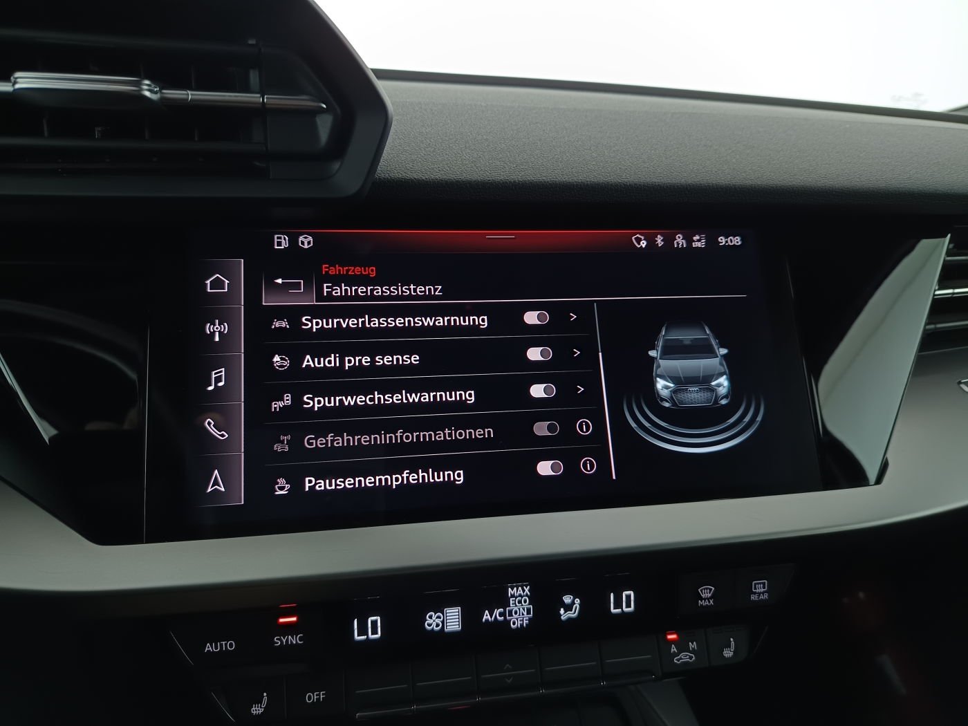 Audi A3 Sportback 30 TDI | Bild 17 von 21
