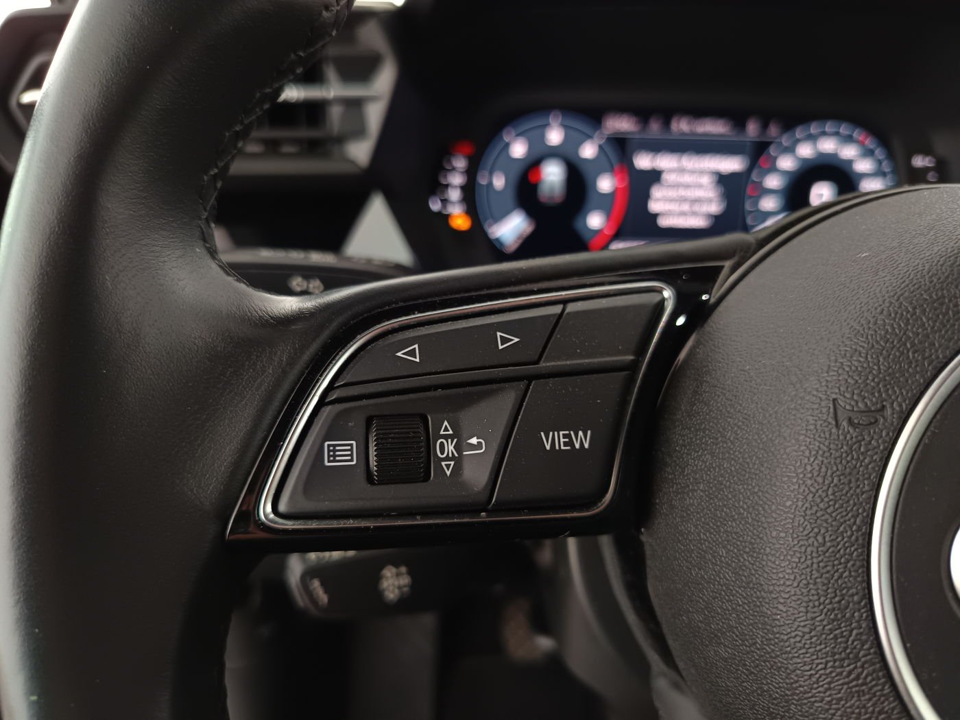 Audi A3 Sportback 30 TDI | Bild 9 von 21