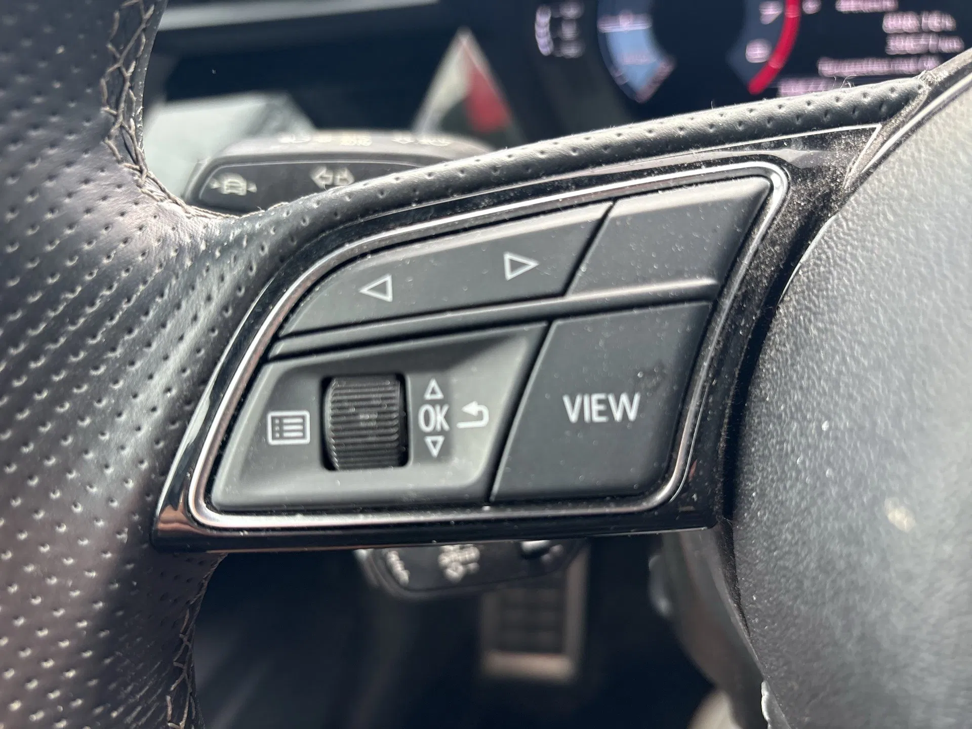 Audi A3 Sportback 30 TFSI S line exterieur | Bild 12 von 21