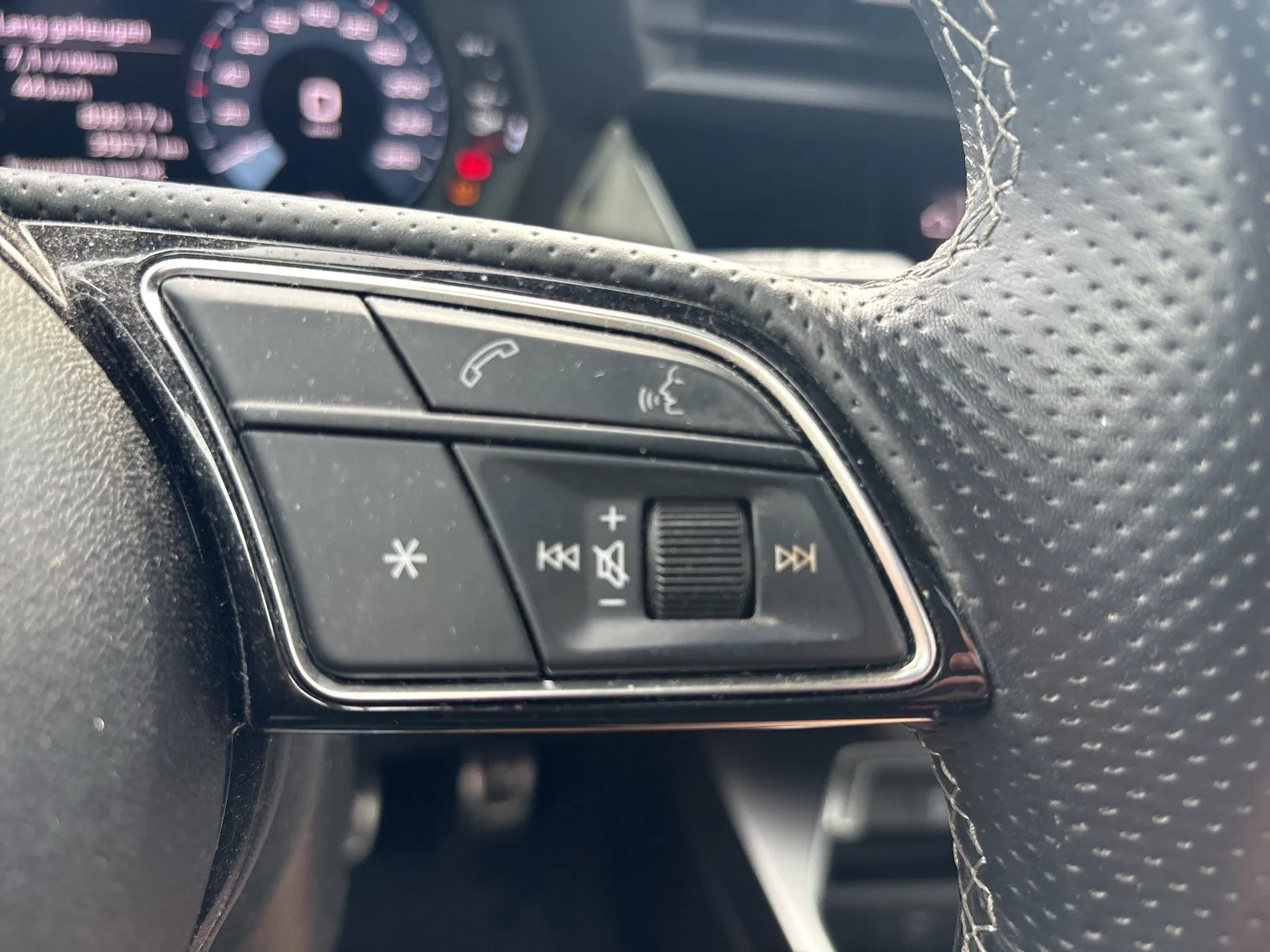 Audi A3 Sportback 30 TFSI S line exterieur | Bild 13 von 21