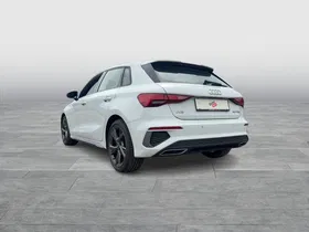 Audi A3 Sportback 30 TFSI S line exterieur | Thumbnail 4 von 21