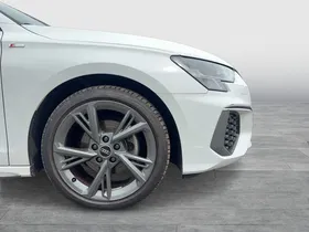 Audi A3 Sportback 30 TFSI S line exterieur | Thumbnail 7 von 21