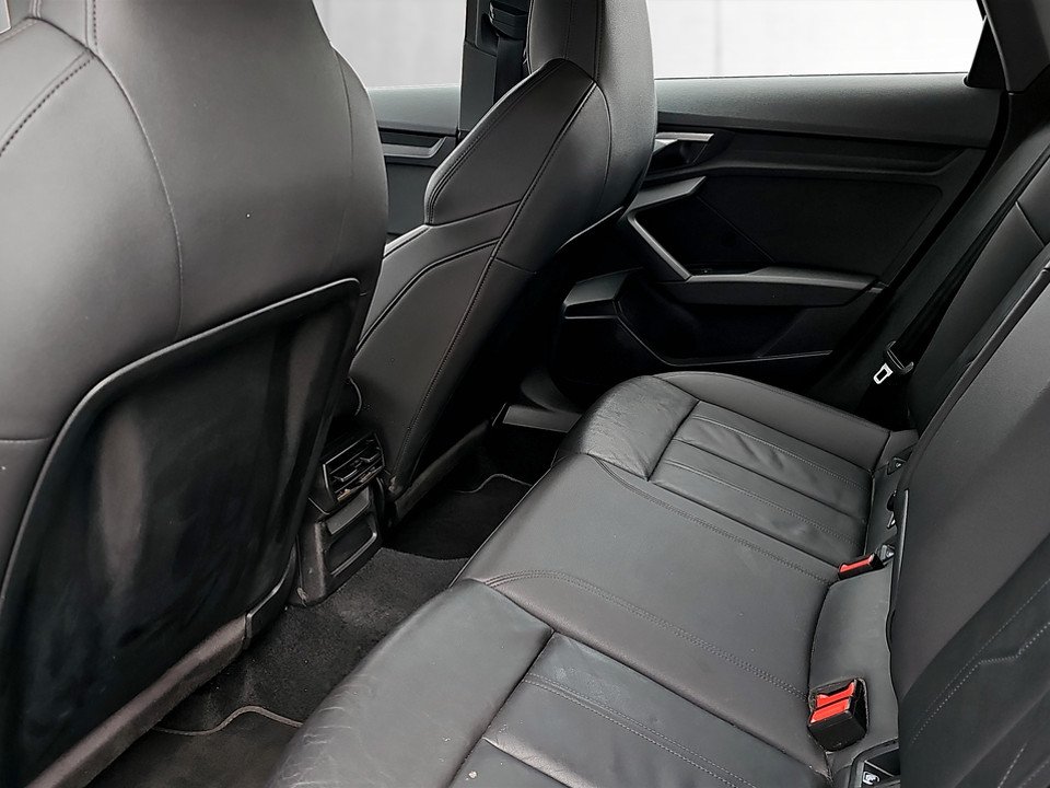 Audi A3 Sportback 30 TFSI S-Line Aut. | Bild 12 von 16