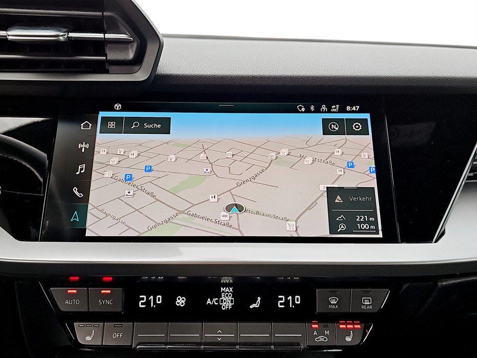 Audi A3 Sportback 30 TFSI S-Line Aut. | Bild 15 von 16