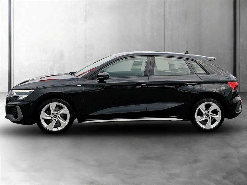 Audi A3 Sportback 30 TFSI S-Line Aut. | Bild 3 von 16