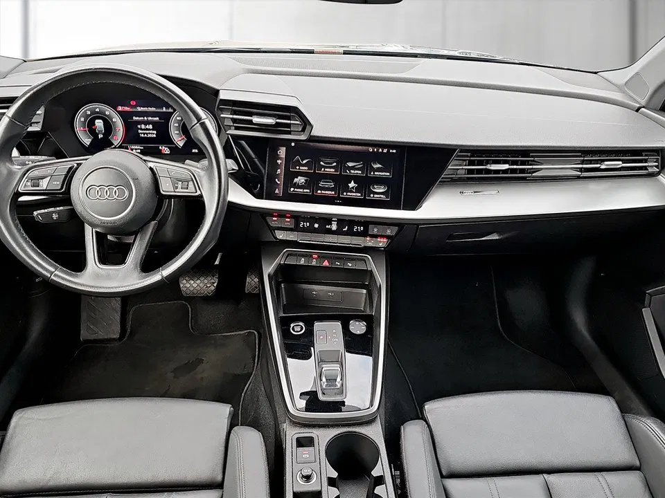 Audi A3 Sportback 30 TFSI S-Line Aut. | Bild 10 von 16