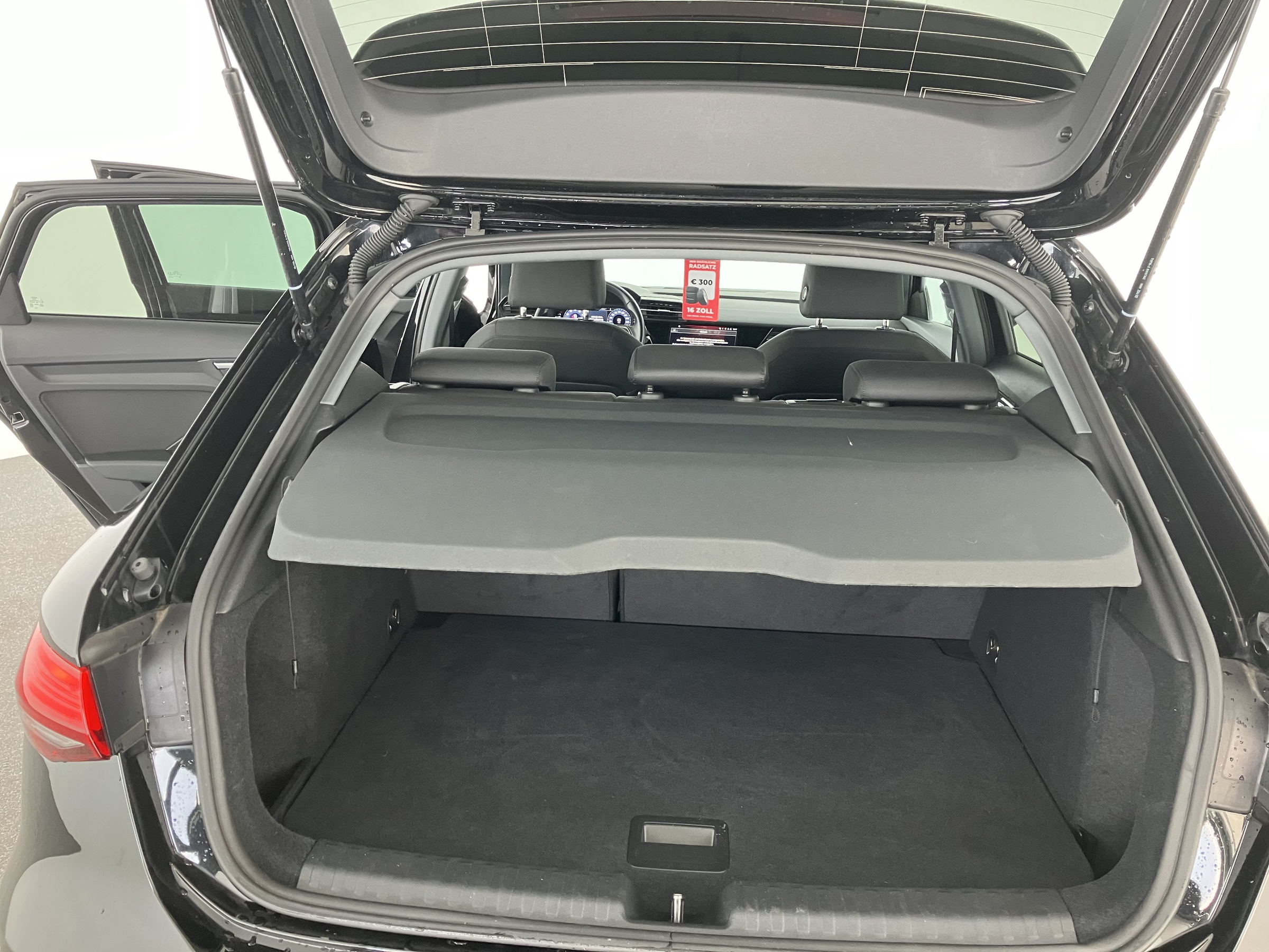 Audi A3 Sportback 30 1.0 TFSI advanced | Bild 18 von 18