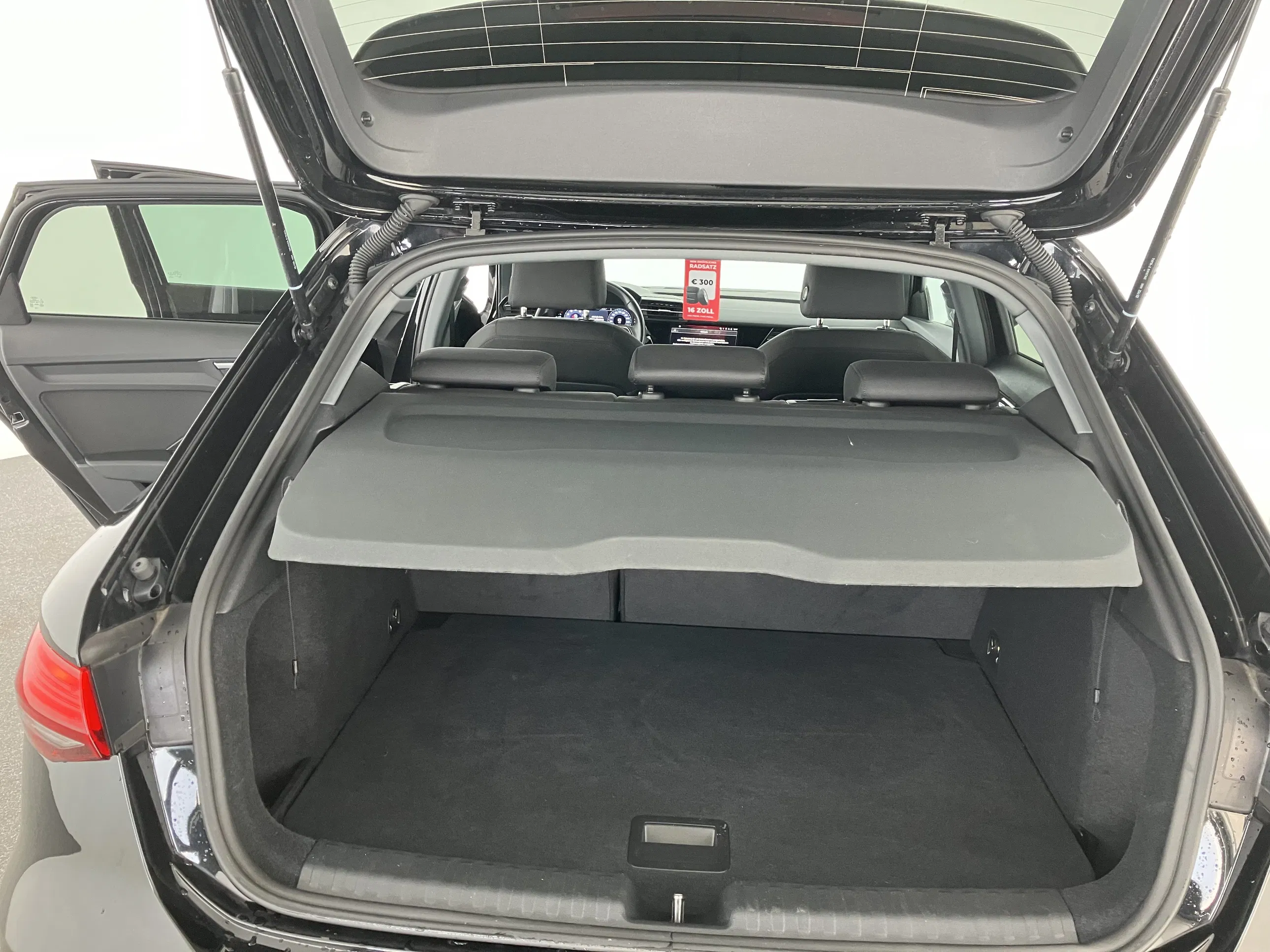 Audi A3 Sportback 30 1.0 TFSI advanced | Bild 18 von 18