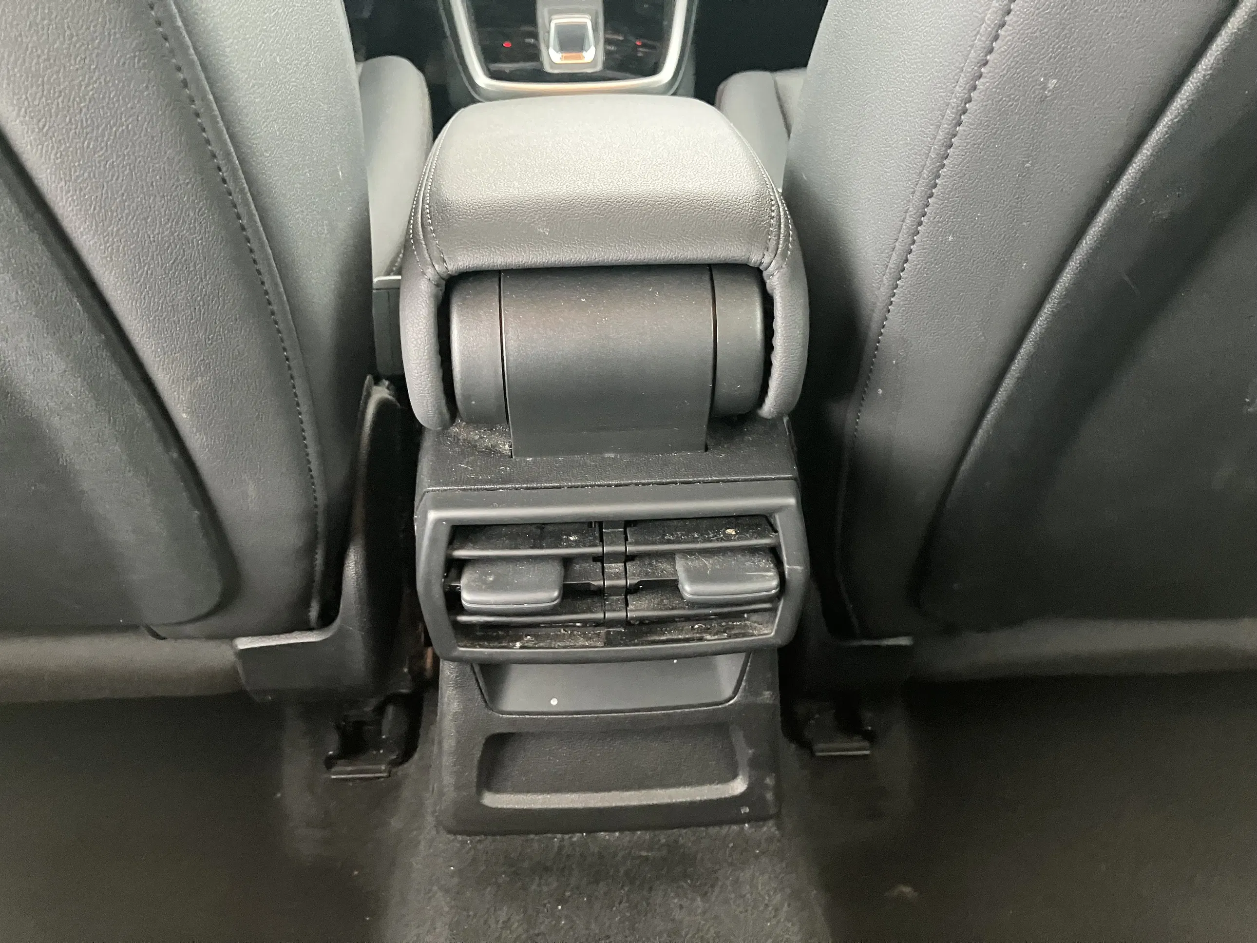 Audi A3 Sportback 35 2.0 TDI advanced | Bild 22 von 31