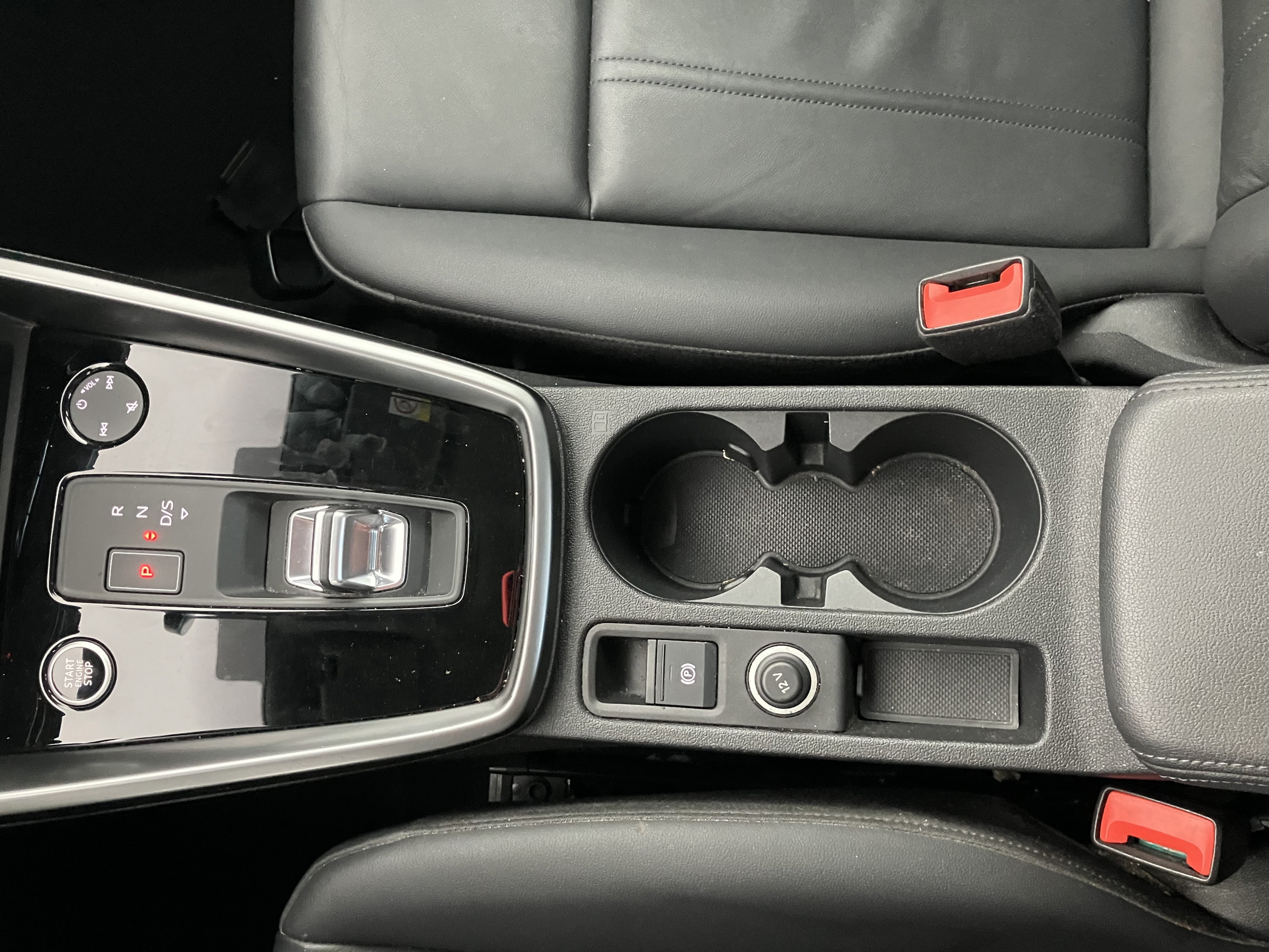 Audi A3 Sportback 35 2.0 TDI advanced | Bild 26 von 31