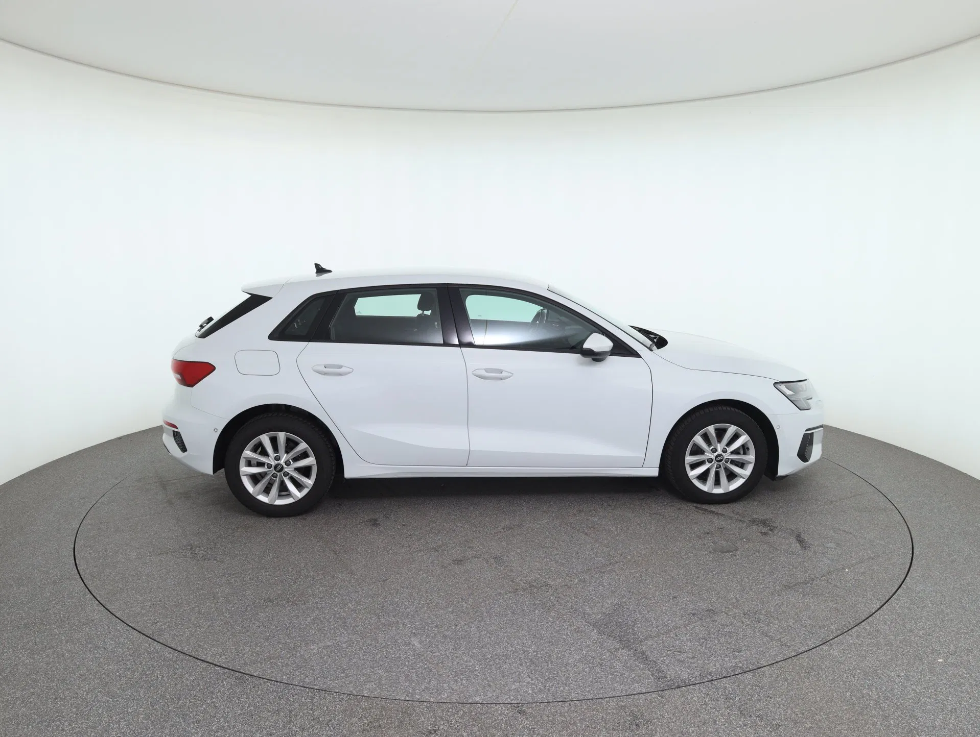 Audi A3 Sportback 30 1.0 TFSI | Bild 4 von 30