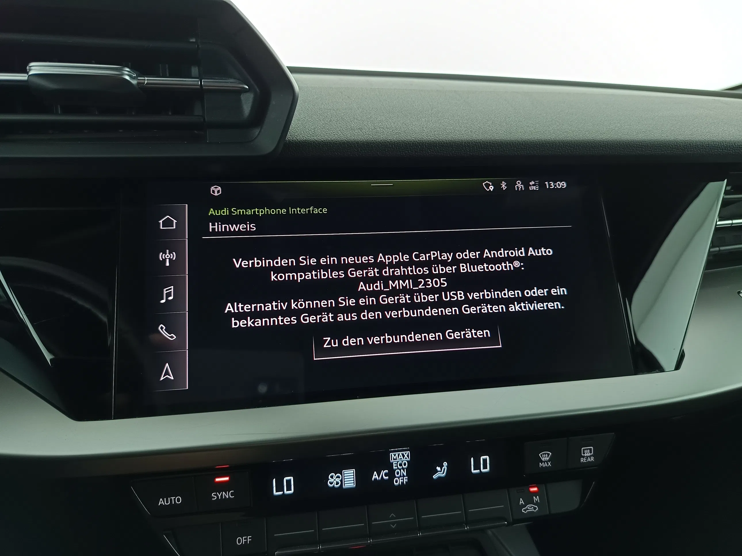 Audi A3 Sportback 30 1.0 TFSI M-H S-Line | Bild 12 von 31