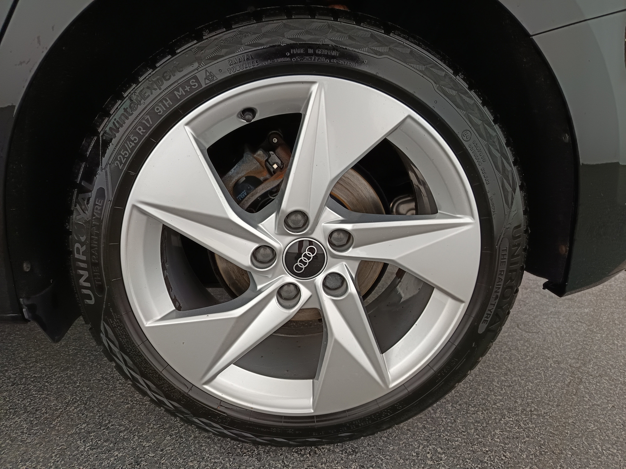 Audi A3 Sportback 30 1.0 TFSI M-H S-Line | Bild 26 von 31