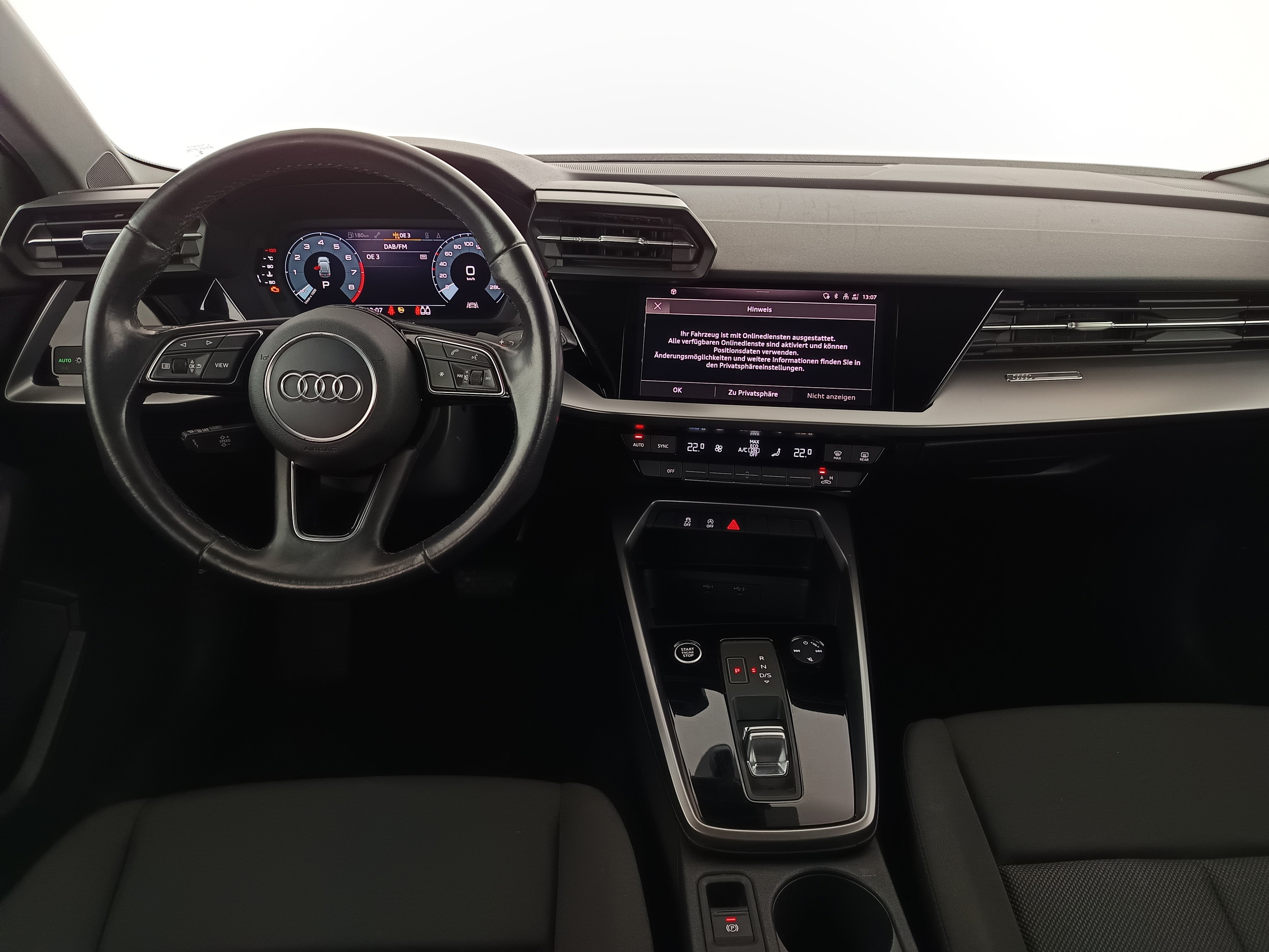 Audi A3 Sportback 30 1.0 TFSI M-H S-Line | Bild 6 von 31