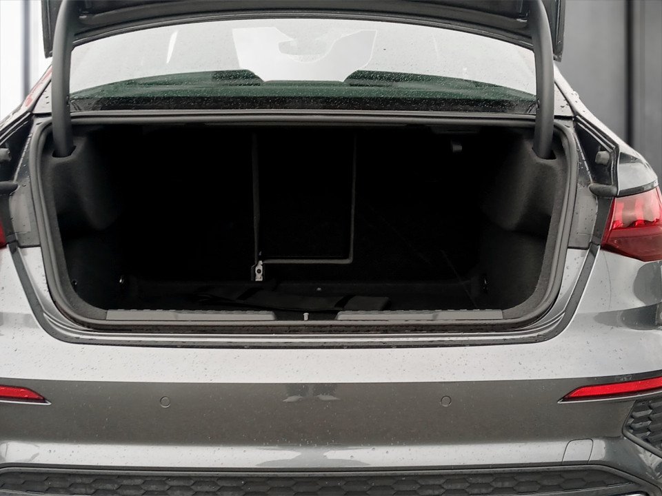 Audi A3 Limo. 35 TFSI S-Line Aut. | Bild 17 von 17