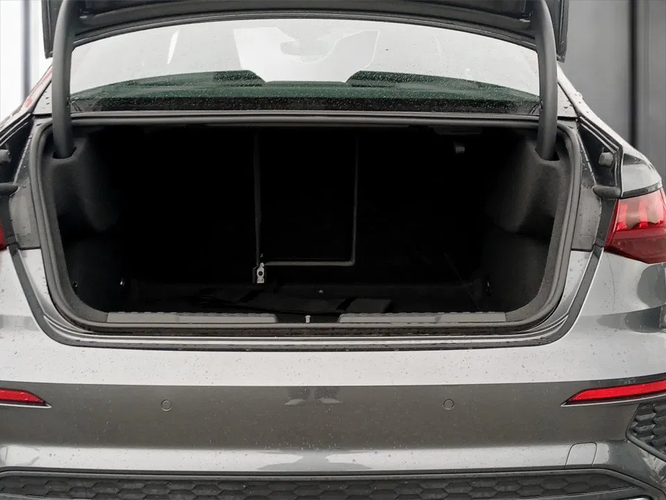 Audi A3 Limo. 35 TFSI S-Line Aut. | Bild 17 von 17