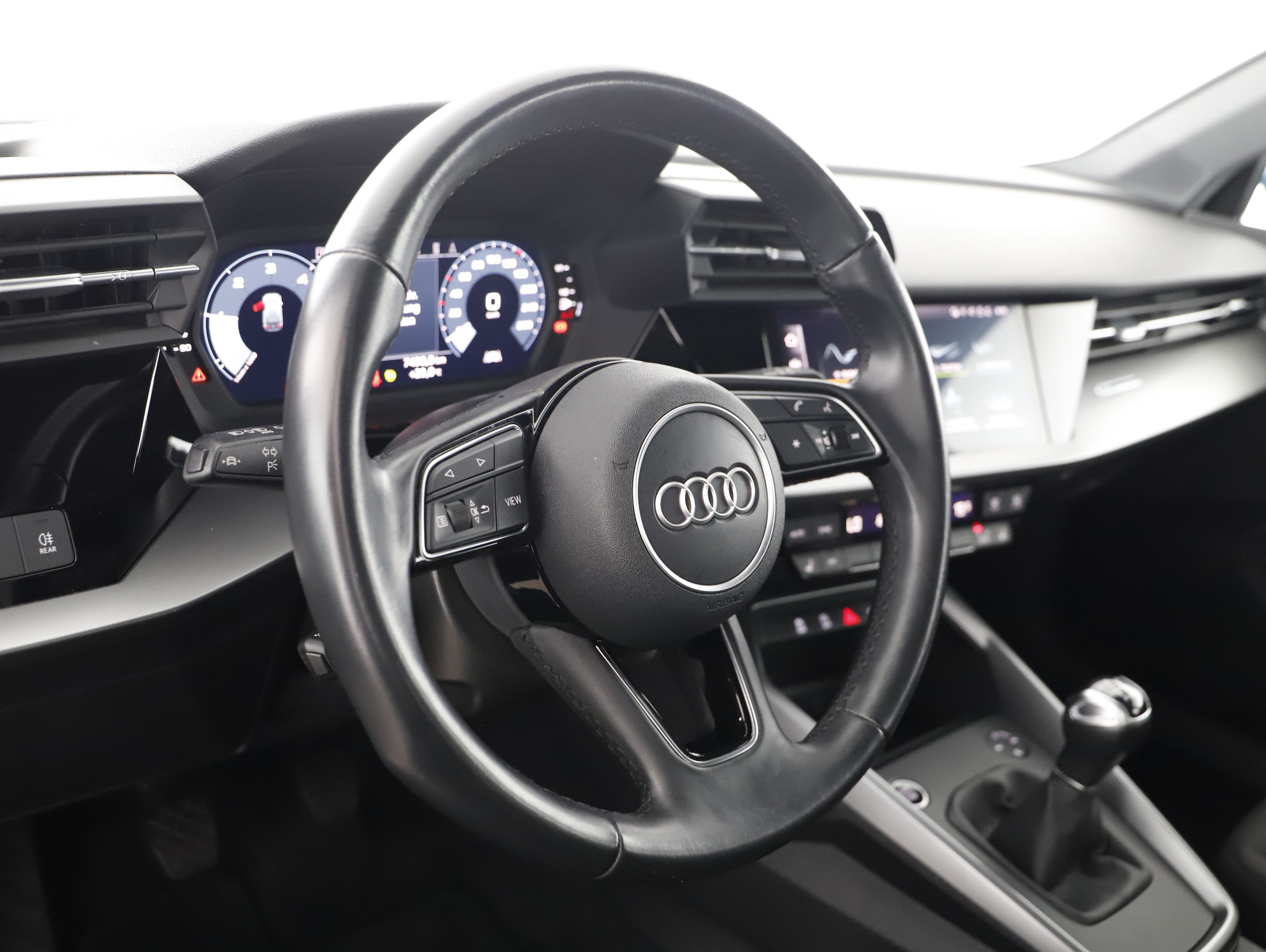 Audi A3 Sportback 30 2.0 TDI advanced | Bild 4 von 22