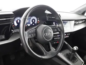 Audi A3 Sportback 30 2.0 TDI advanced | Thumbnail 4 von 22