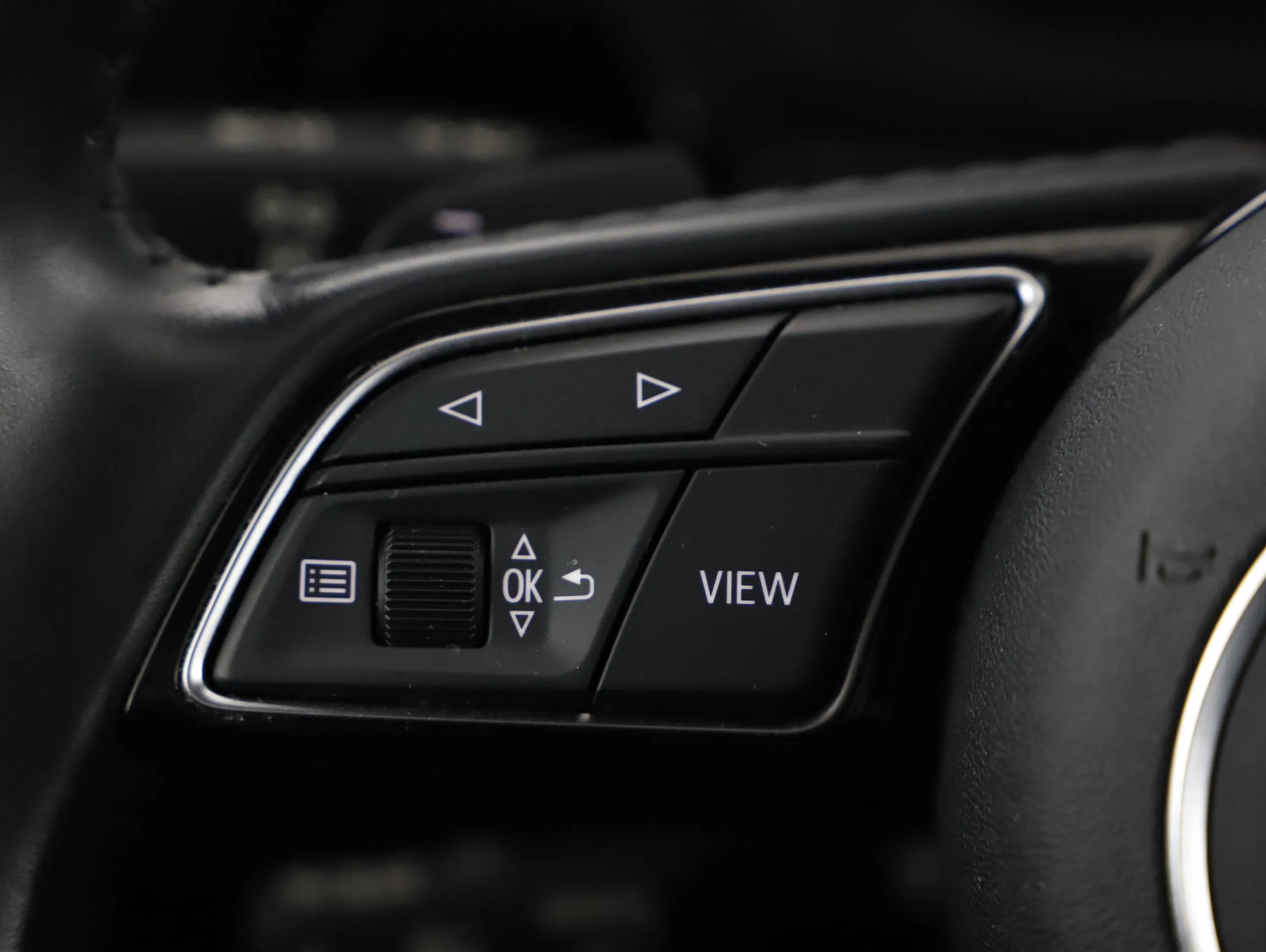 Audi A3 Sportback 35 1.5 TFSI (M-H) | Bild 11 von 23