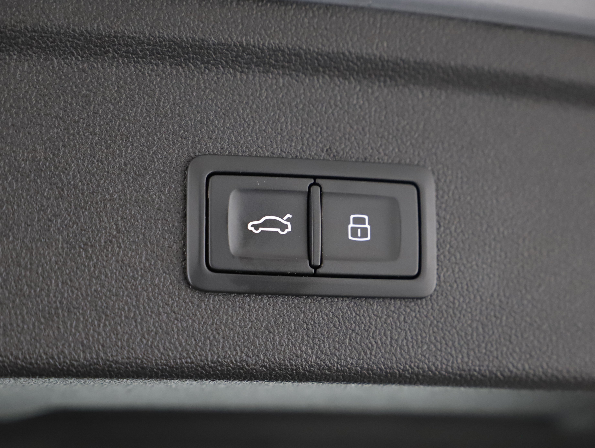 Audi A3 Sportback 35 1.5 TFSI (M-H) | Bild 18 von 23