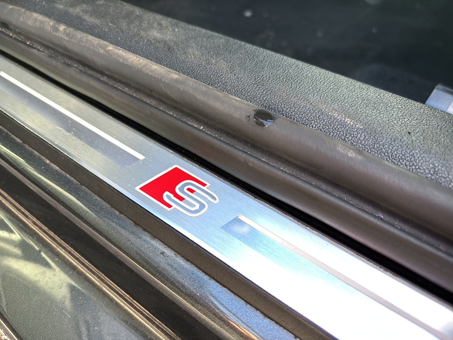 Audi A3 Sportback 30 TDI S line exterieur | Bild 13 von 26