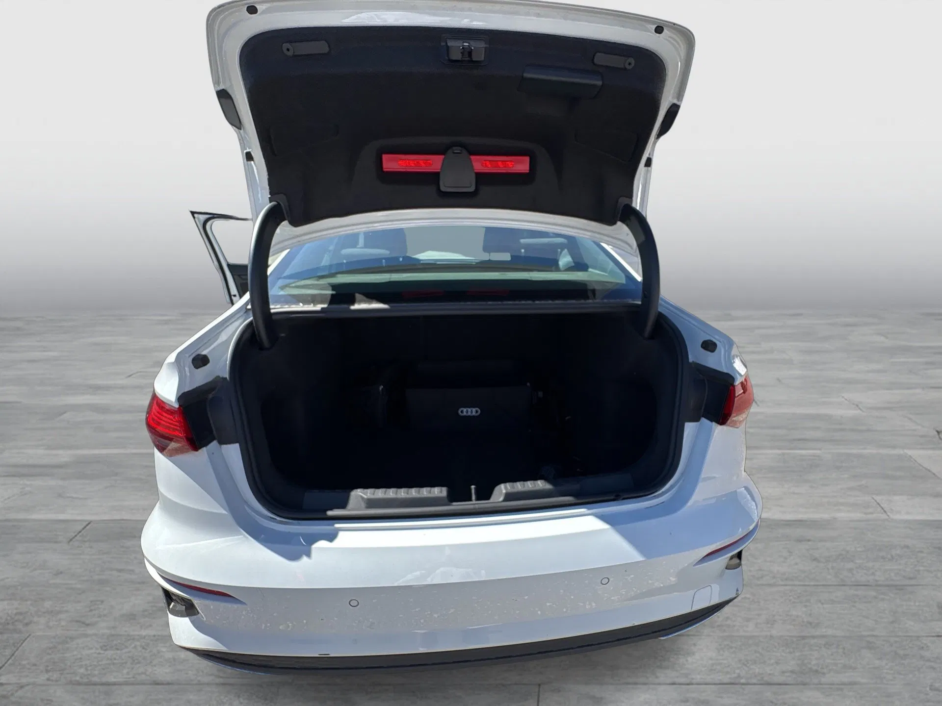 Audi A3 30 2.0 TDI S-Line | Bild 17 von 19