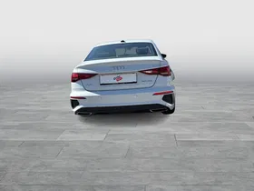 Audi A3 30 2.0 TDI S-Line | Thumbnail 4 von 19