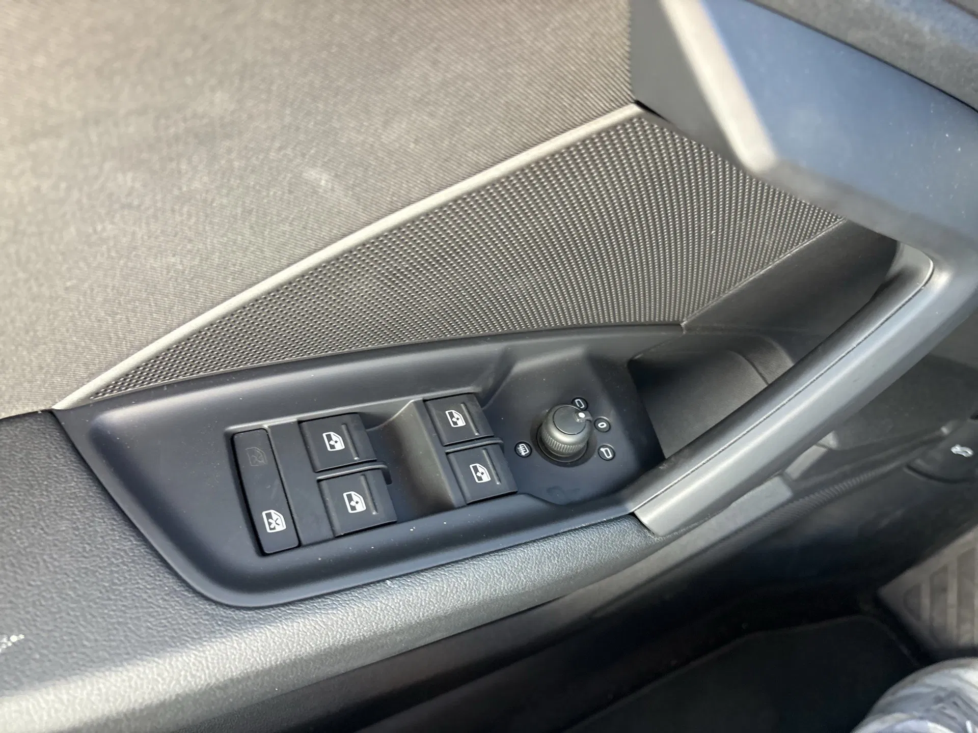 Audi A3 30 2.0 TDI S-Line | Bild 7 von 19