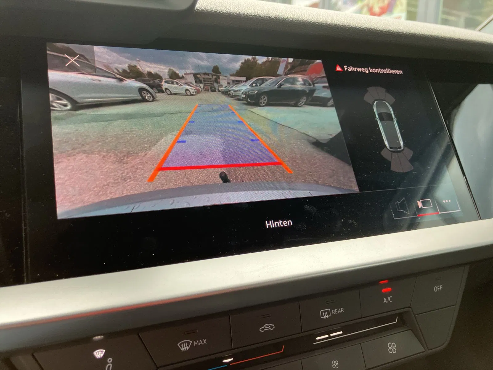 Audi A3 Sportback 30 TFSI | Bild 14 von 20