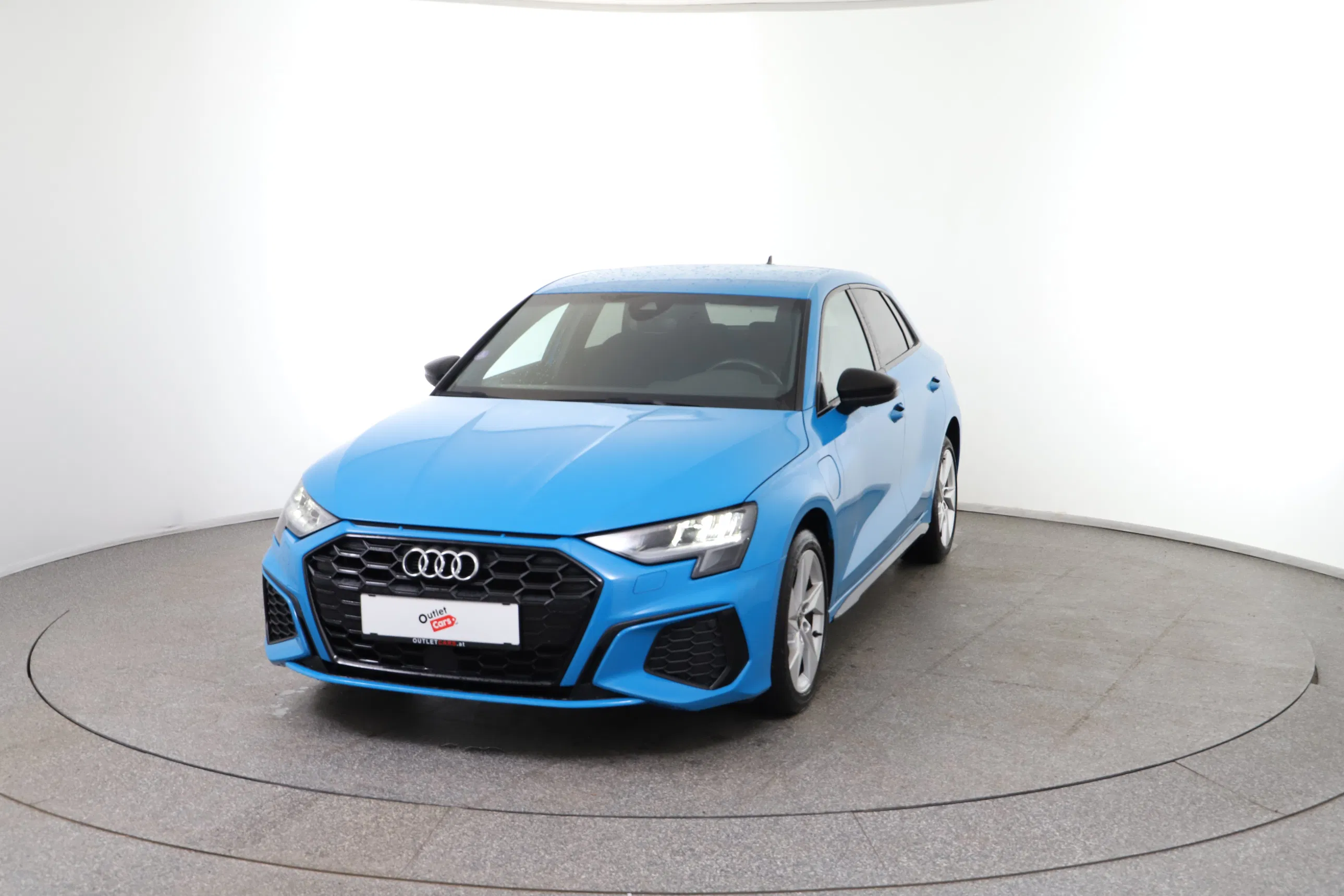 Audi A3 Sportback 45 1.4 TFSI e S-Line | Bild 16 von 31