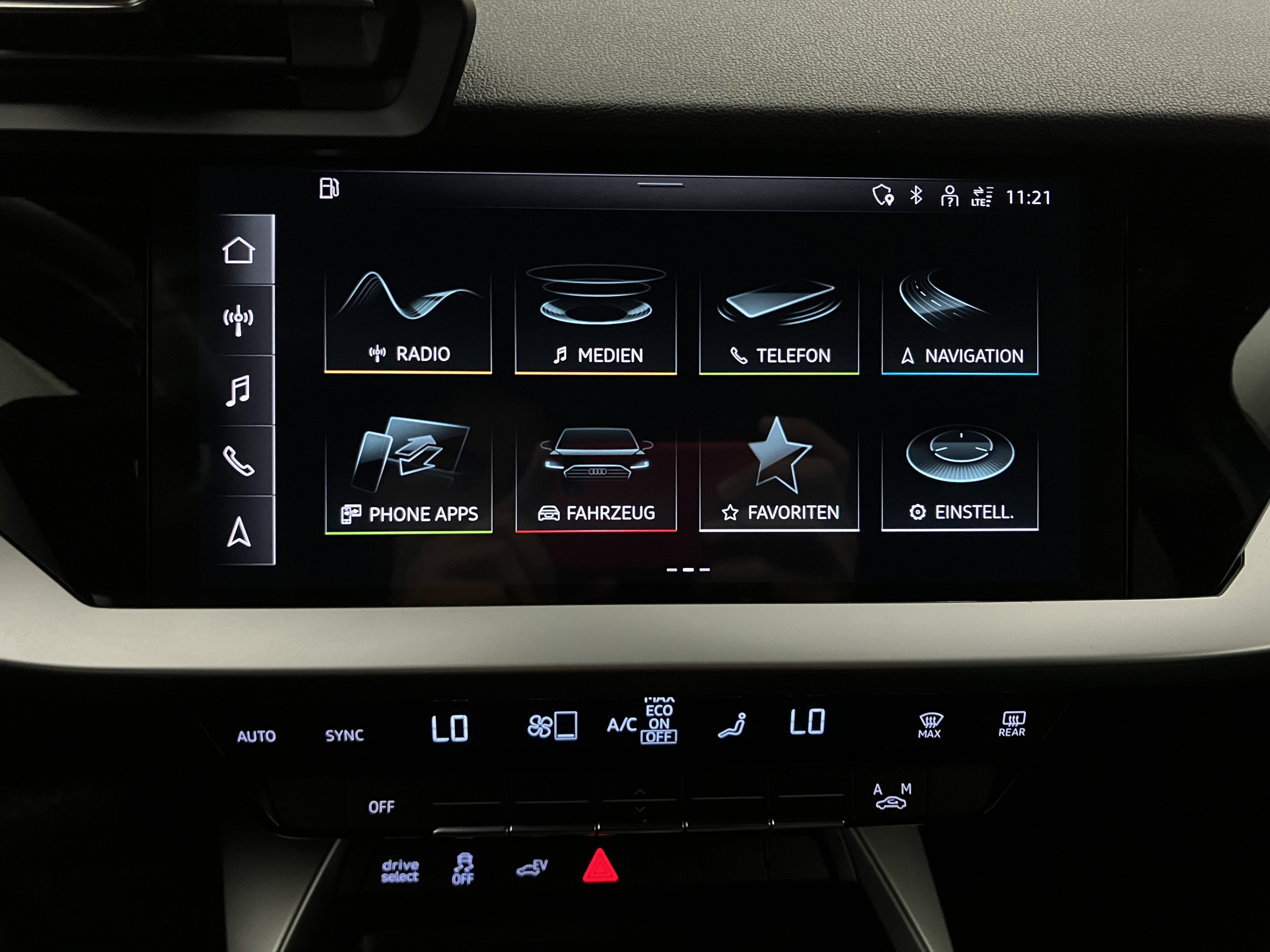 Audi A3 Sportback 45 1.4 TFSI e S-Line | Bild 26 von 31