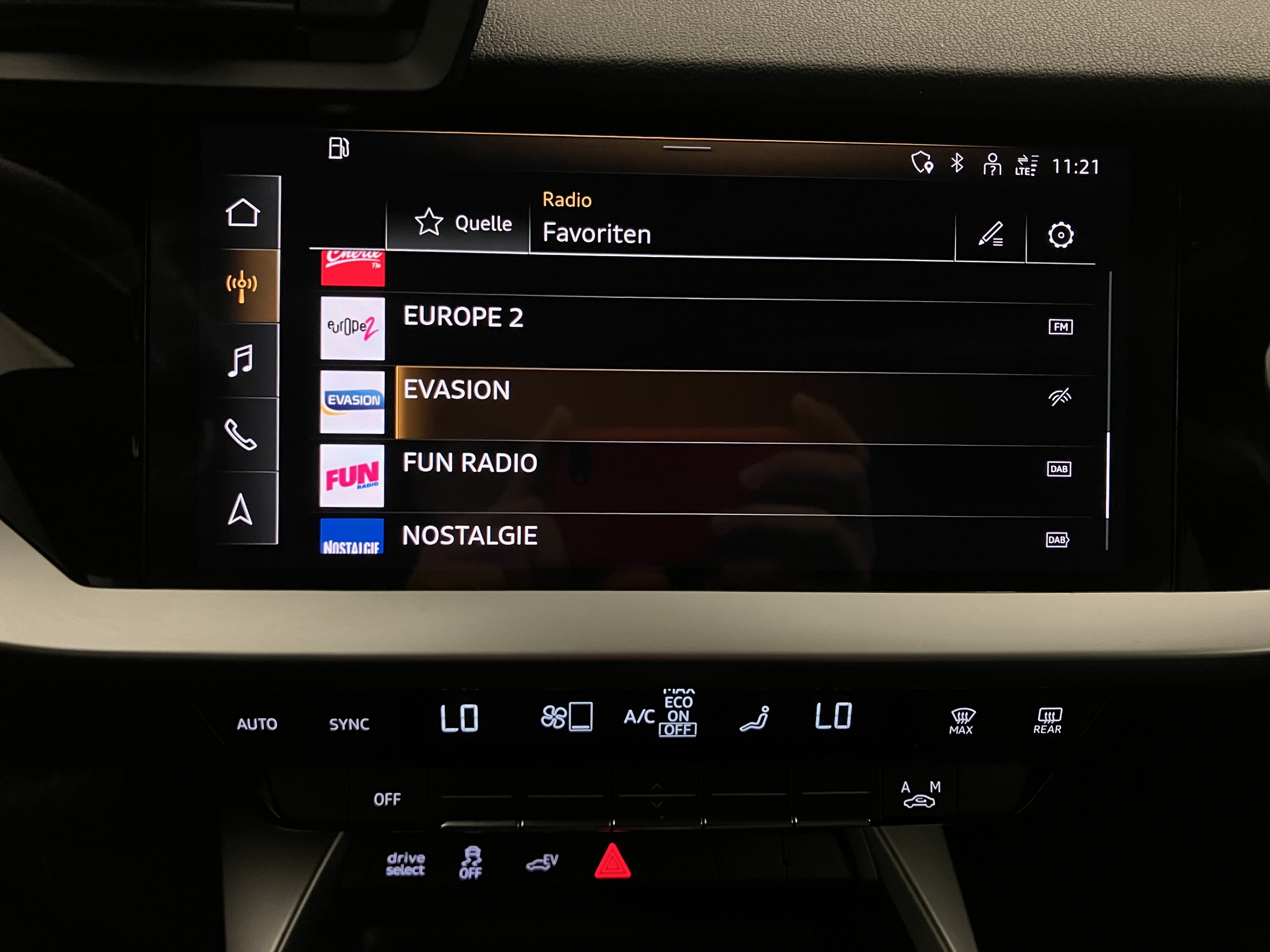 Audi A3 Sportback 45 1.4 TFSI e S-Line | Bild 29 von 31