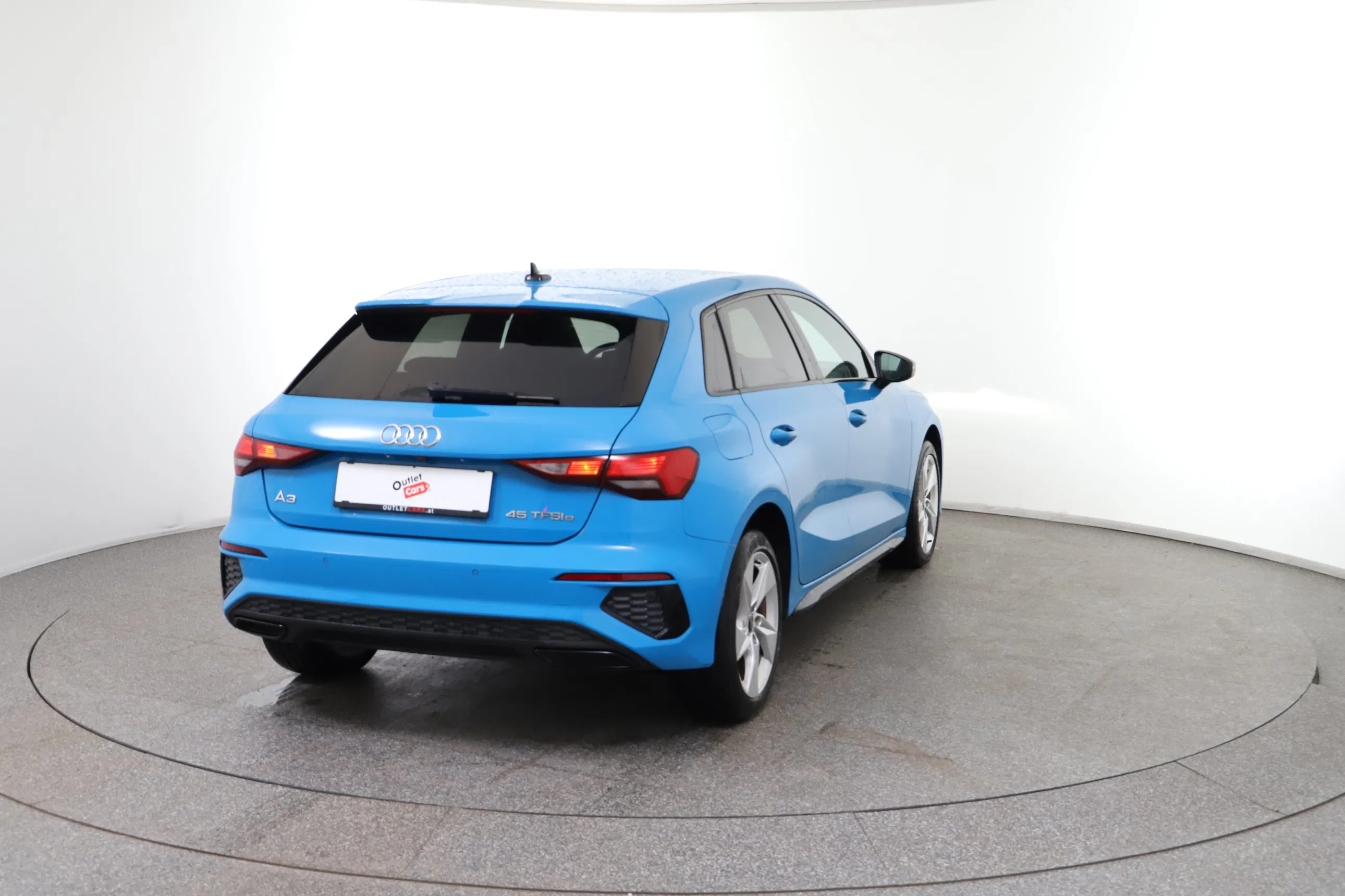 Audi A3 Sportback 45 1.4 TFSI e S-Line | Bild 7 von 17