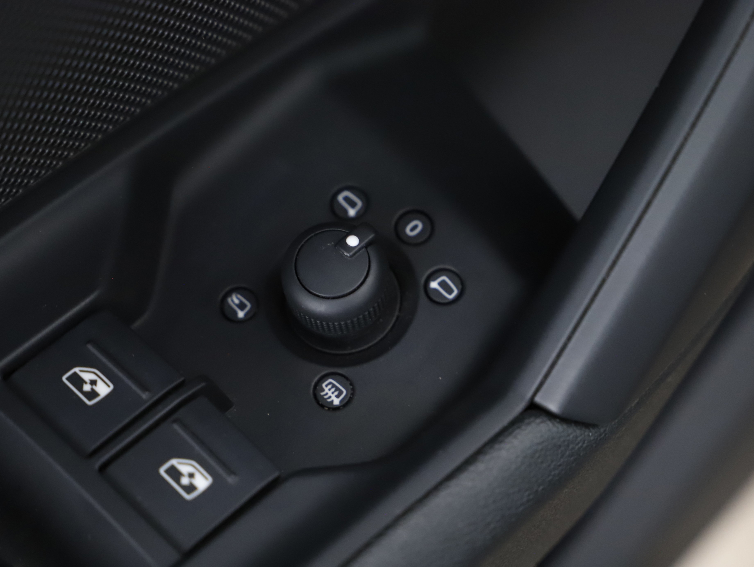 Audi A3 Sportback 35 1.5 TFSI (M-H) advanced | Bild 16 von 21