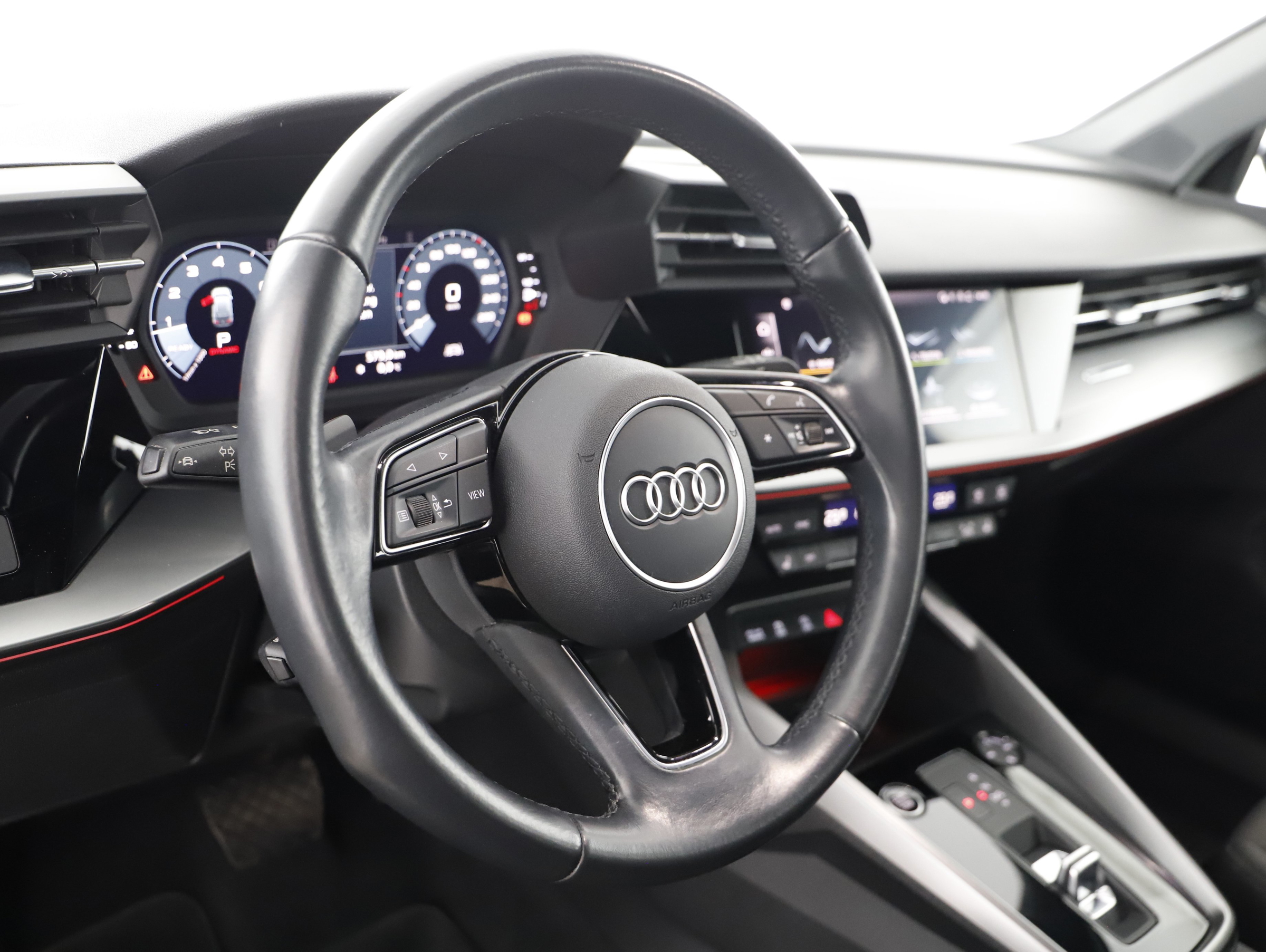 Audi A3 Sportback 35 1.5 TFSI (M-H) advanced | Bild 5 von 21