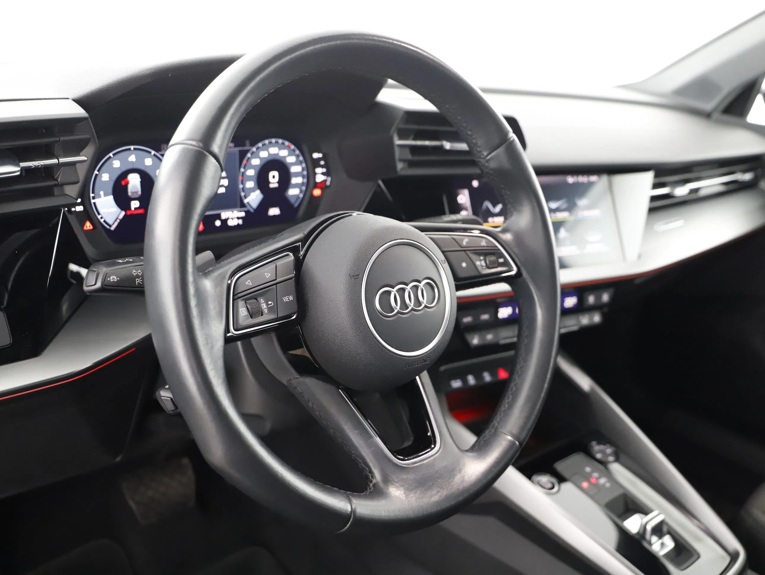 Audi A3 Sportback 35 1.5 TFSI (M-H) advanced | Bild 5 von 21