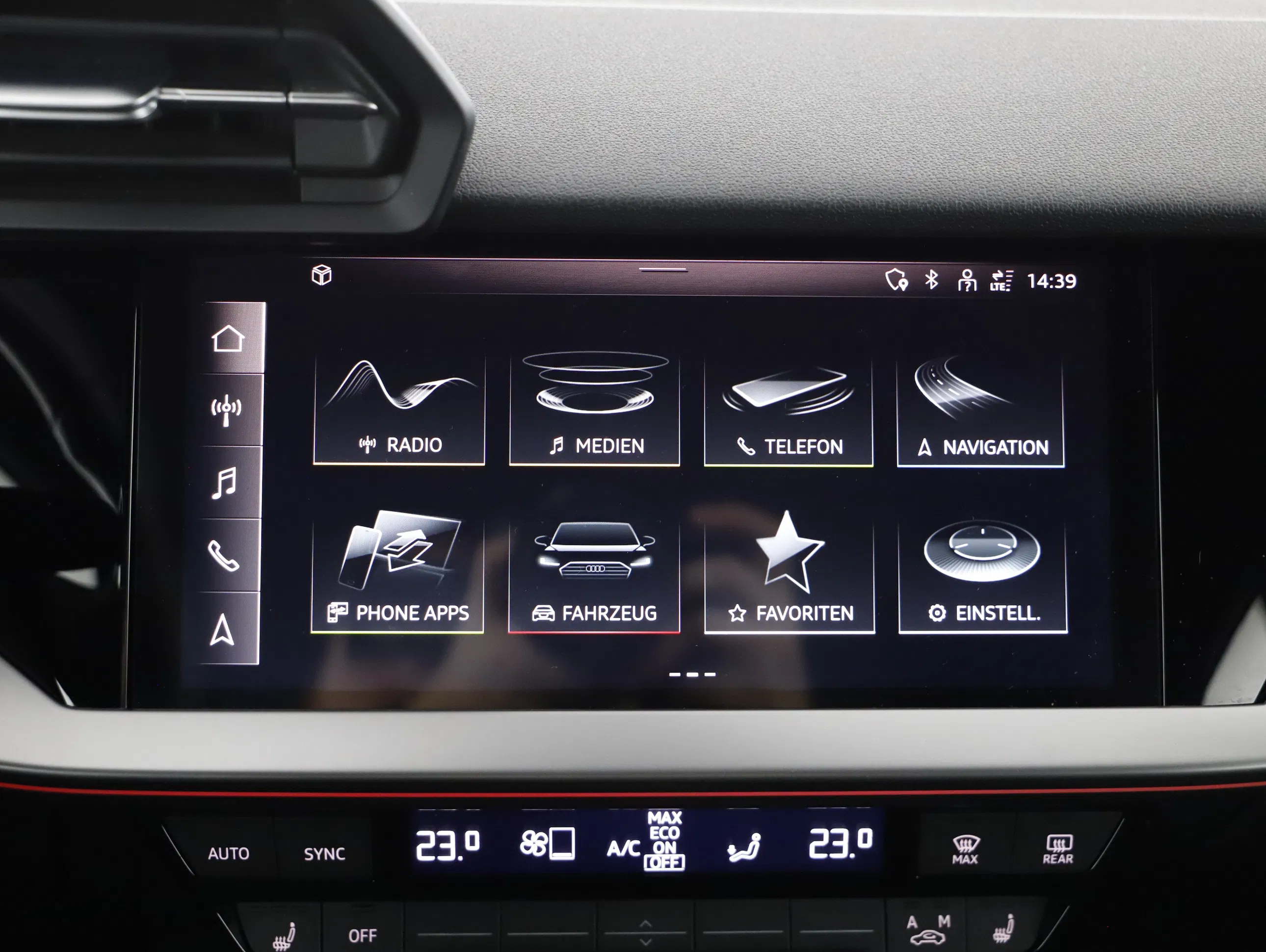 Audi A3 Sportback 35 1.5 TFSI (M-H) advanced | Bild 8 von 21