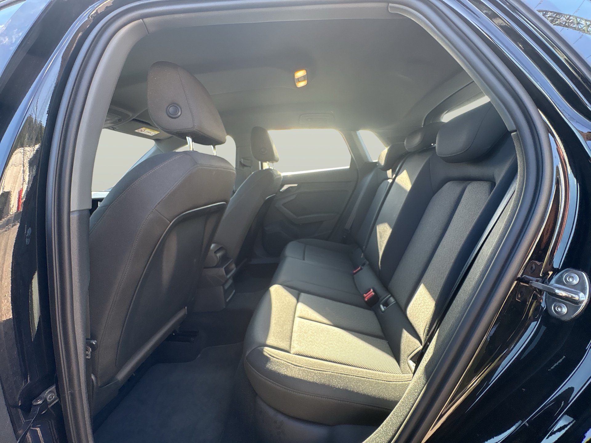 Audi A3 Sportback 30 2.0 TDI | Bild 15 von 19