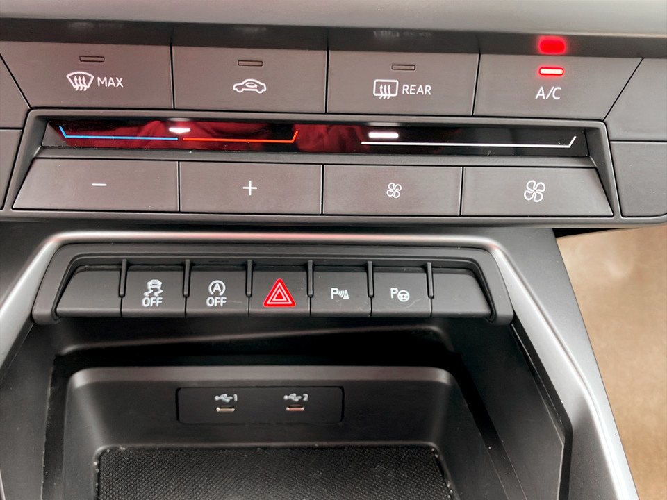 Audi A3 Sportback 30 2.0 TDI | Bild 22 von 23