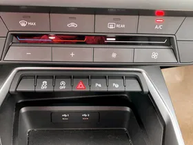 Audi A3 Sportback 30 2.0 TDI | Thumbnail 22 von 23