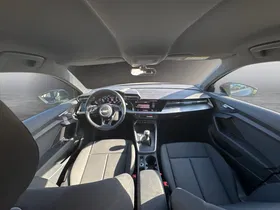 Audi A3 Sportback 30 2.0 TDI | Thumbnail 10 von 19