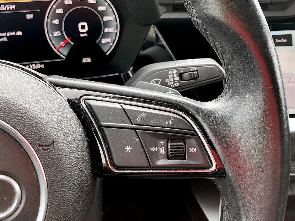 Audi A3 Sportback 30 TFSI Aut. | Bild 17 von 24