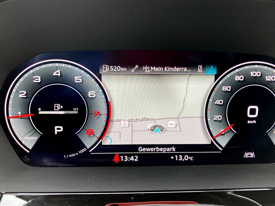 Audi A3 Sportback 30 TFSI Aut. | Bild 19 von 24