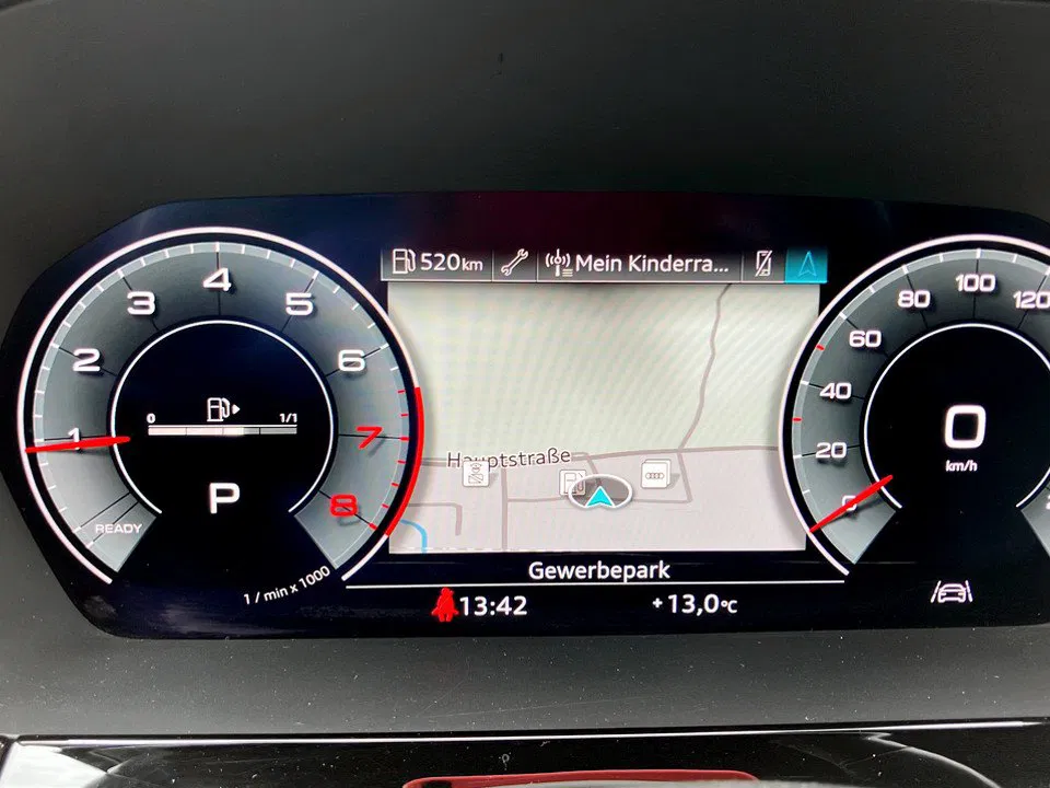 Audi A3 Sportback 30 TFSI Aut. | Bild 19 von 24